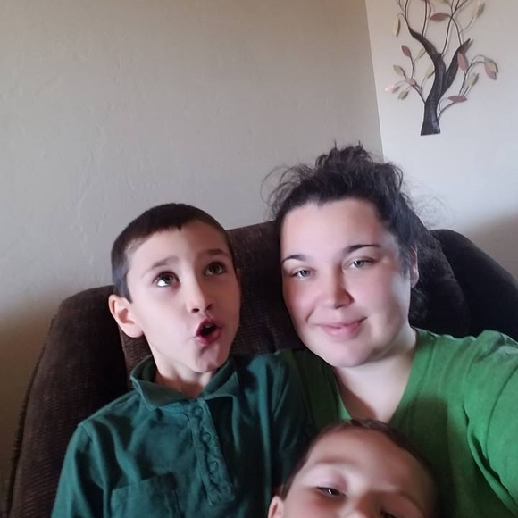 Meet your Posher, Alex - Picture 1 of 1